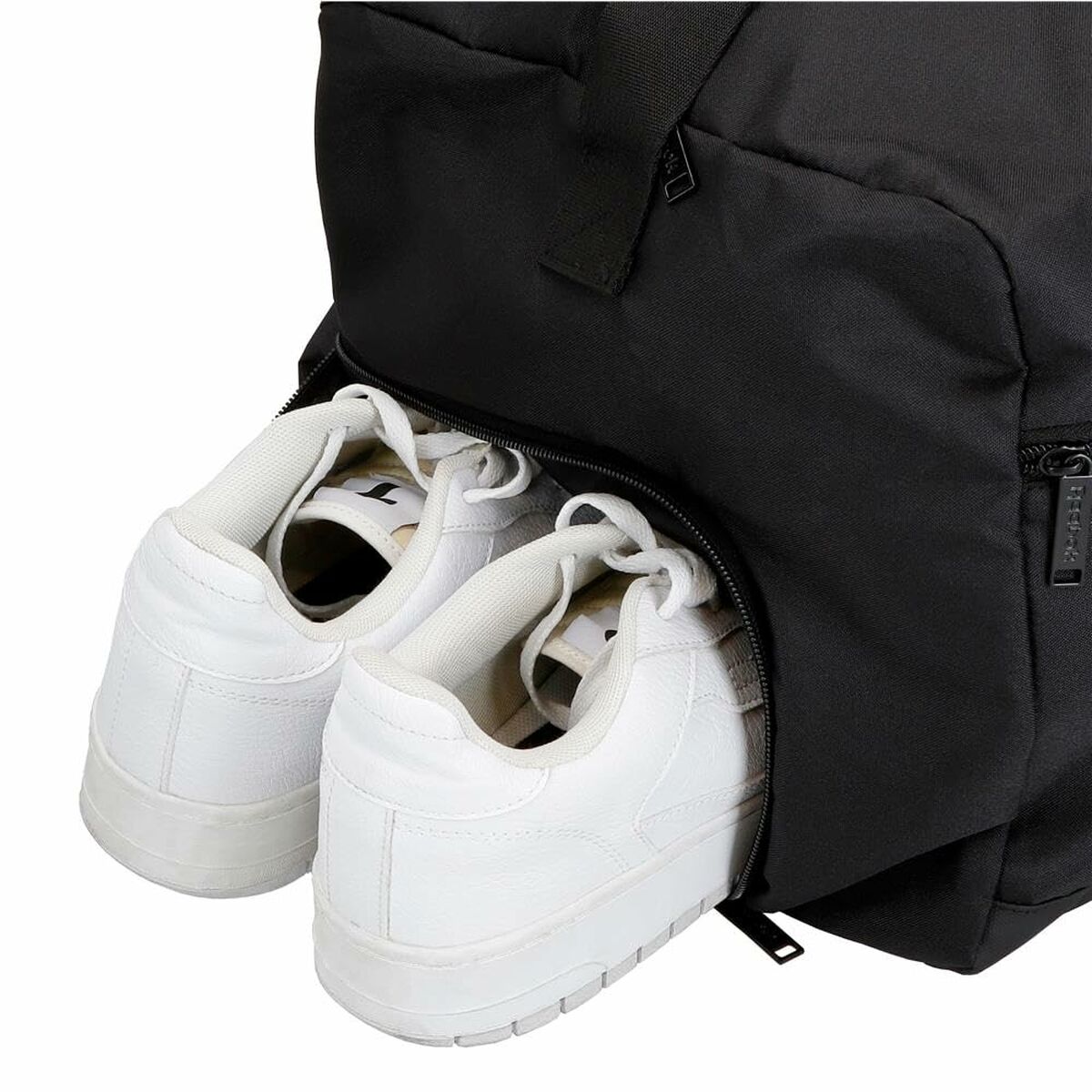 V5H5E0676A3649F12CA76C1E5BCD018D044R4144111P5